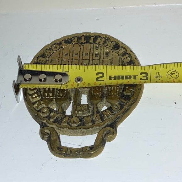 Tower of London The White Tower of London Metal Horse Medallion - Picture 5 of 5